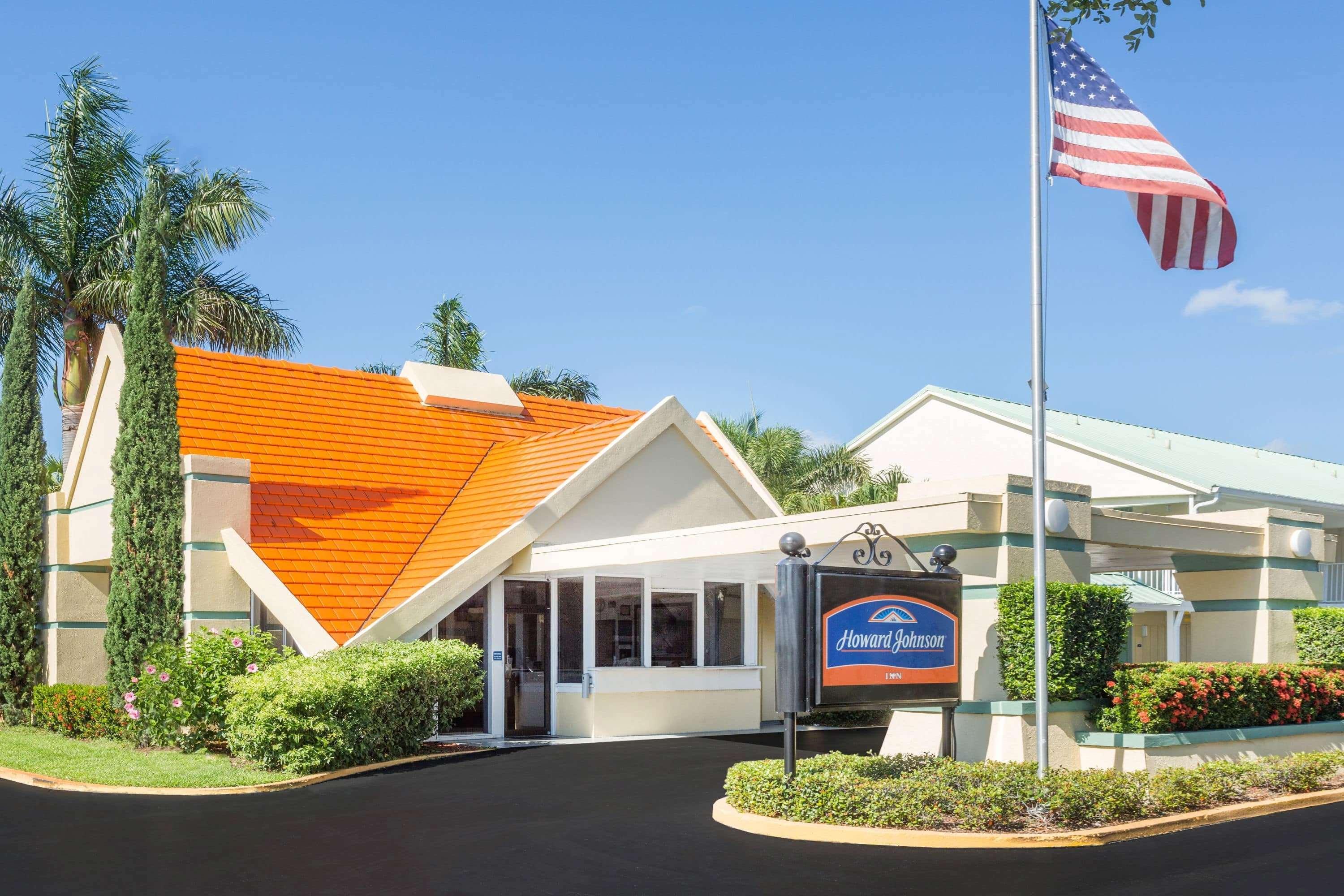Howard Johnson By Wyndham Vero Beach / Downtown Exteriör bild